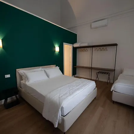Extra Bed and Breakfast *